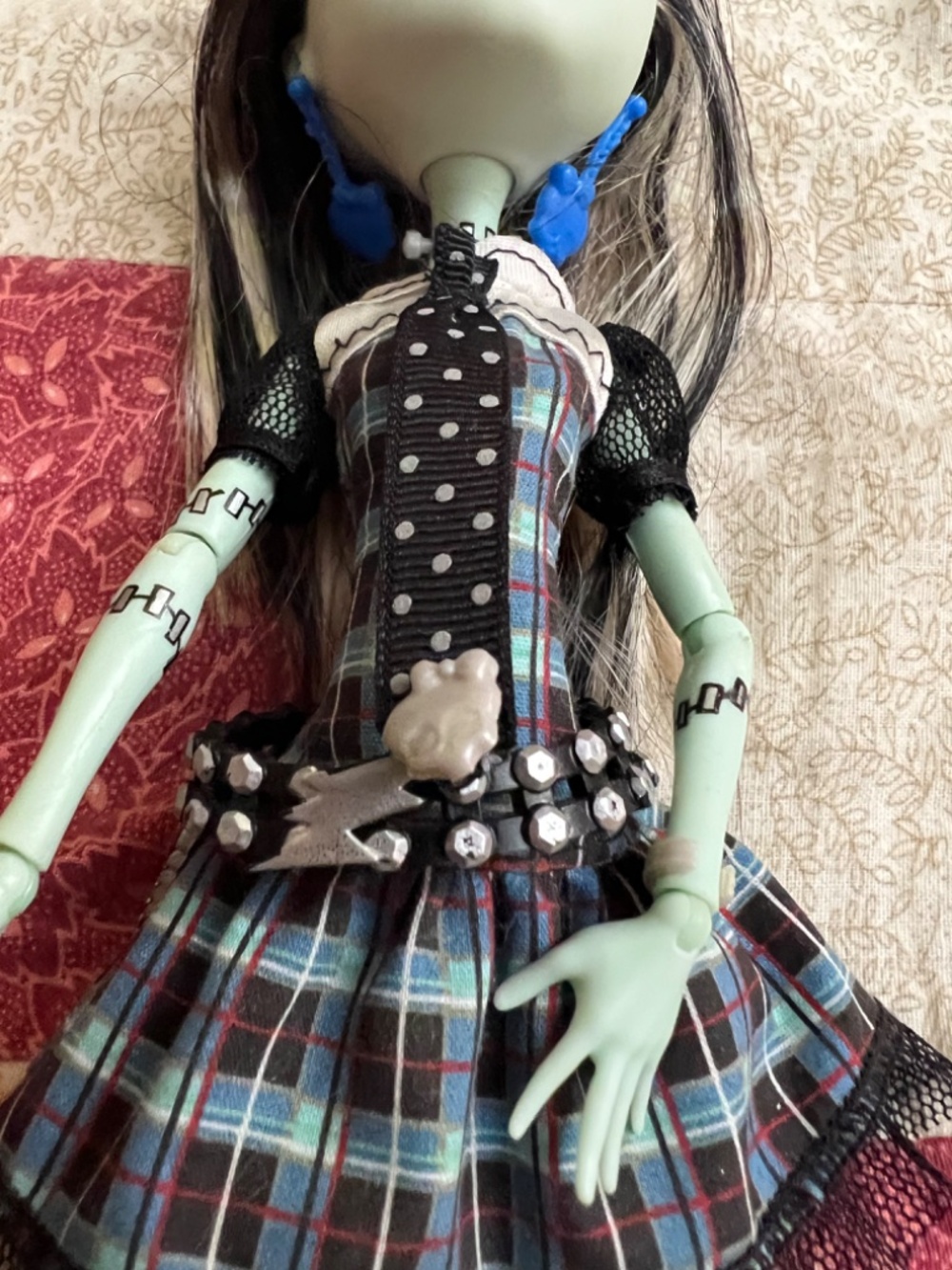 Frankie Monster High Doll - Picture 3 of 9